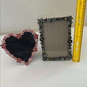 Floral Heart and Rectangle Photo Frame Set